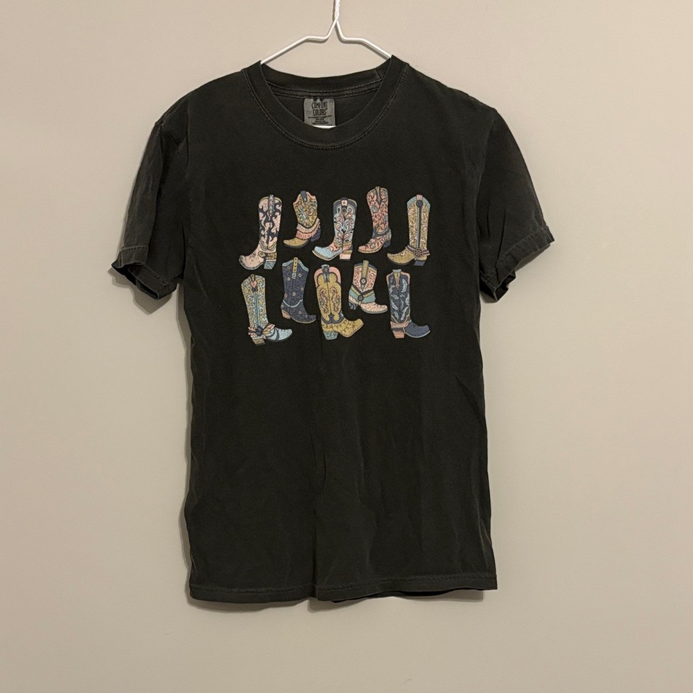 Boot Graphic T-Shirt